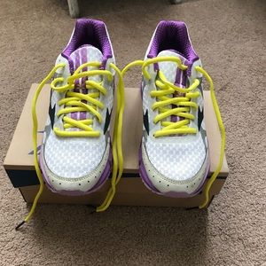 7/7.5 Mizuno Women’s Wave Rider 17